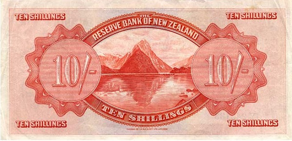  Milford Sound, Mitre  Peak