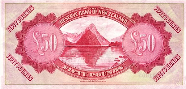  Milford Sound, Mitre  Peak