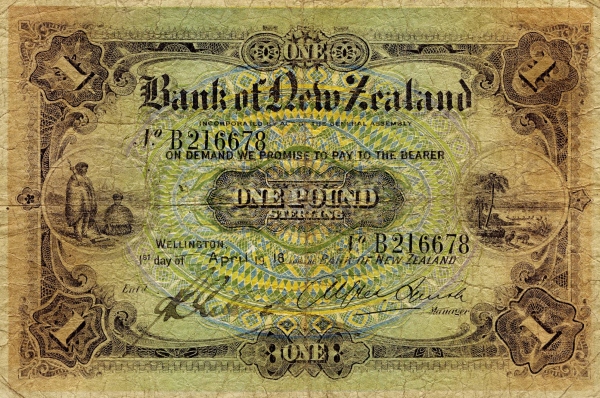  Maori, coastline
