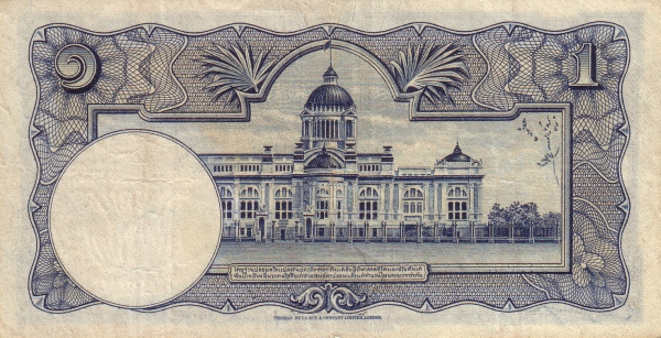  Royal Throne hall