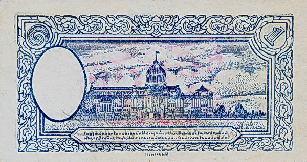  Royal Throne hall