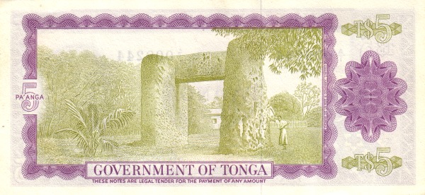  Ha'amonga stone gate