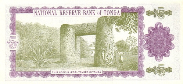  Ha'amonga stone gate