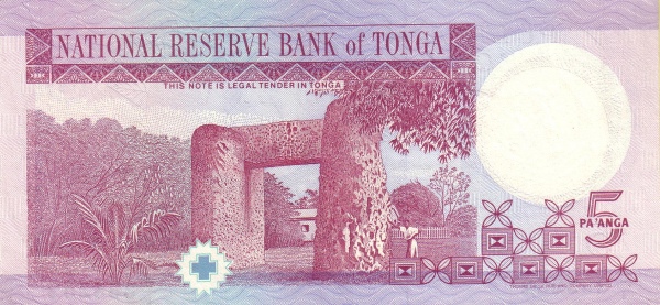  Ha'amonga stone gate