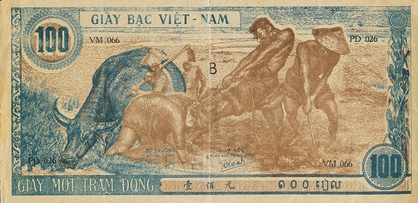  Water buffalo, peasants